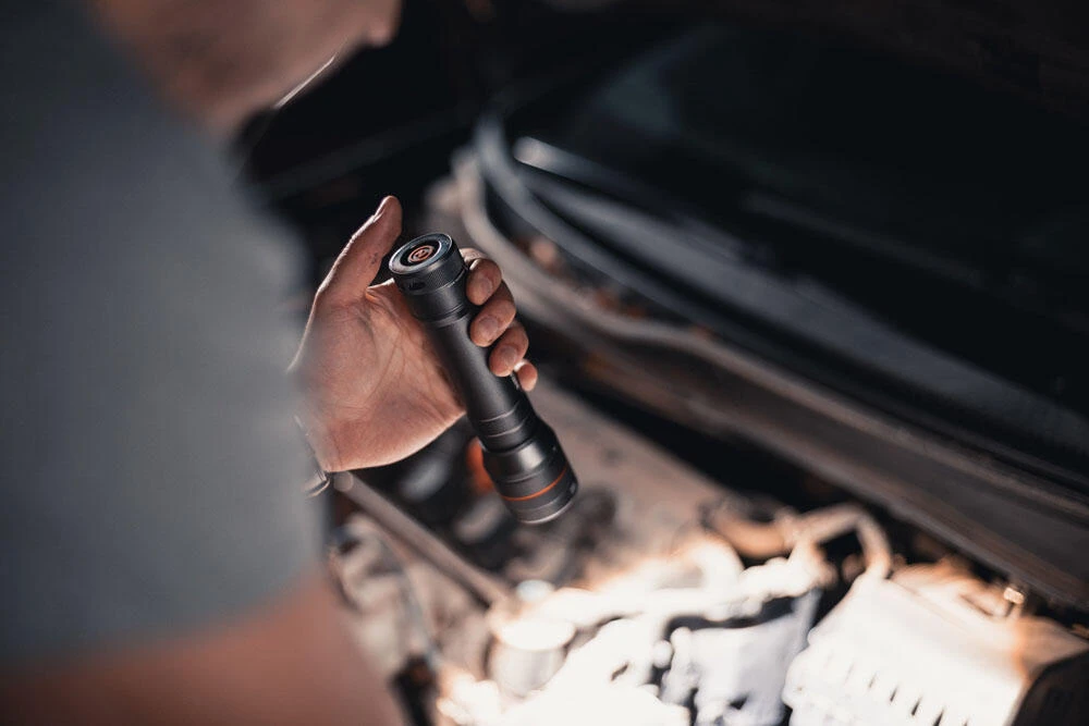 NEBO Newton 1000 Lumen Torch 6 NEBO Newton 1000 Lumen Torch - Image 4