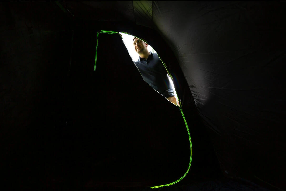 Coleman Weathermaster 4XL BlackOut Air Tent 9 Coleman Weathermaster 4XL BlackOut Air Tent - Image 7