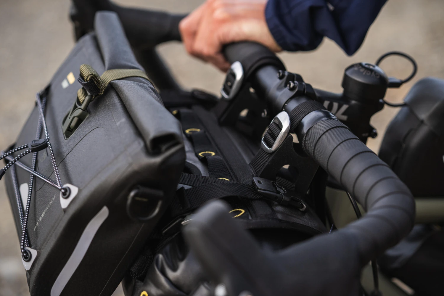 Bikepacking Handlebar Bag Harness Riverside 12 Bikepacking Handlebar Bag Harness Riverside - Image 10