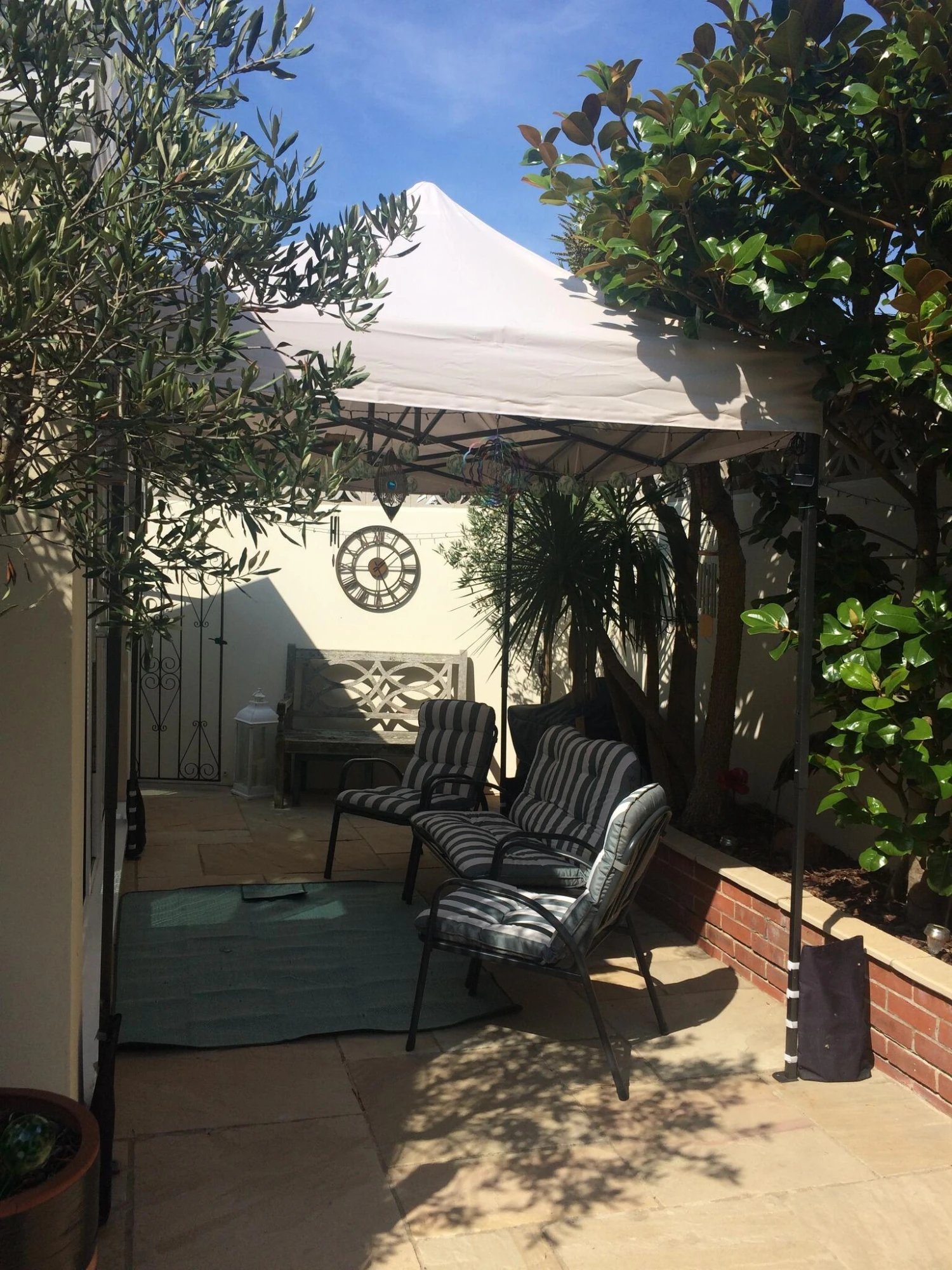 2x2 Pop Up Gazebo 18 2x2 Pop Up Gazebo - Image 16